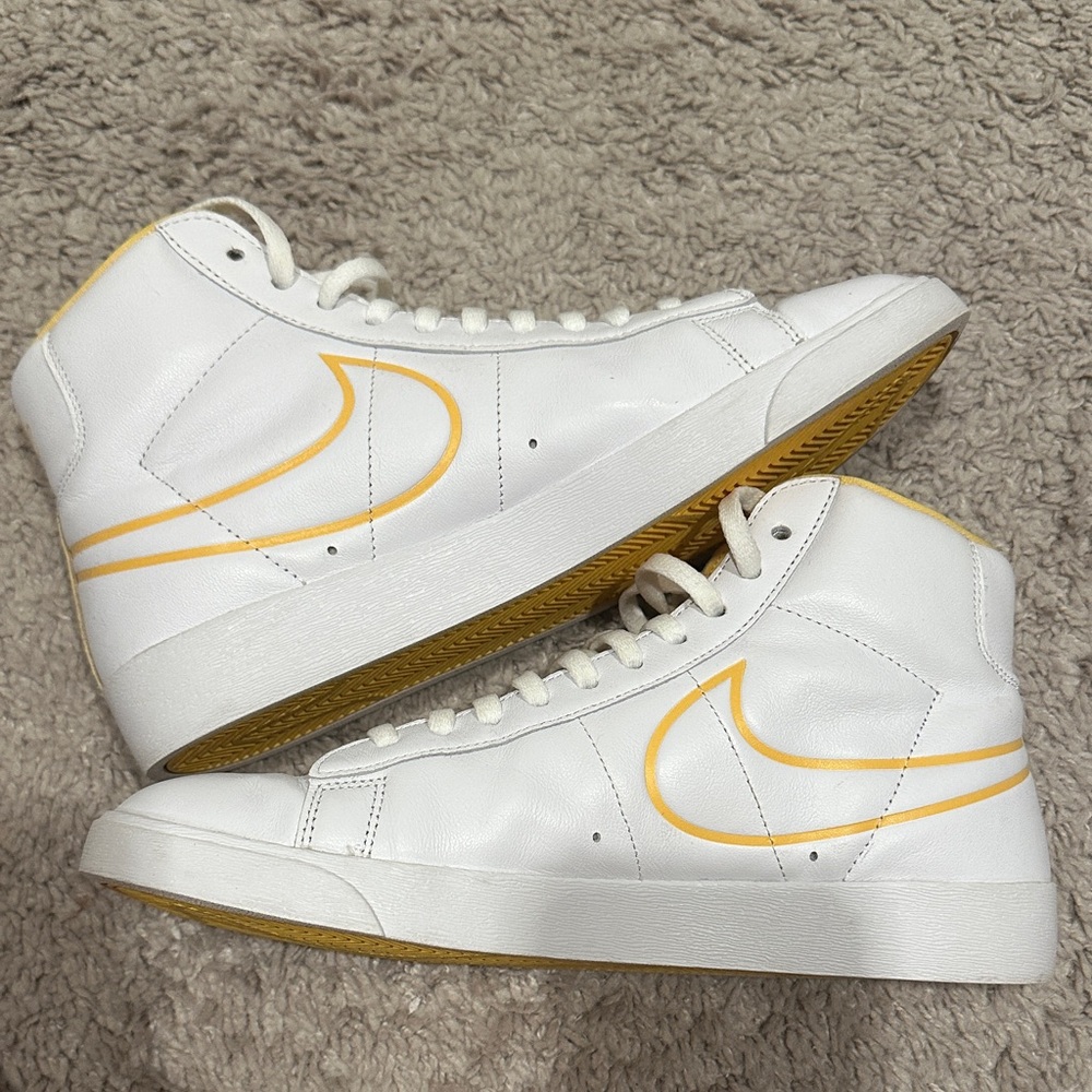Nike Blazer High Yellow